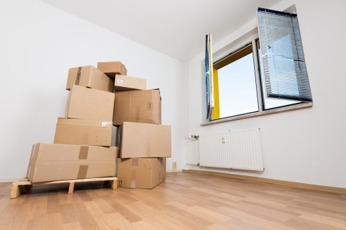 Moving day logistics for house removals in Richmond