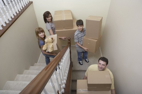 A local removals service supporting a home or office move in Richmond